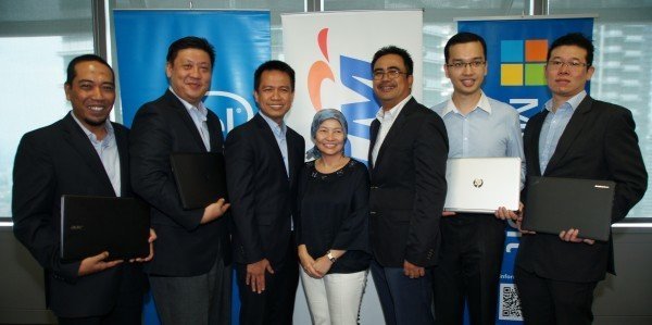Microsoft and its partners during the Windows XP Send-Off event