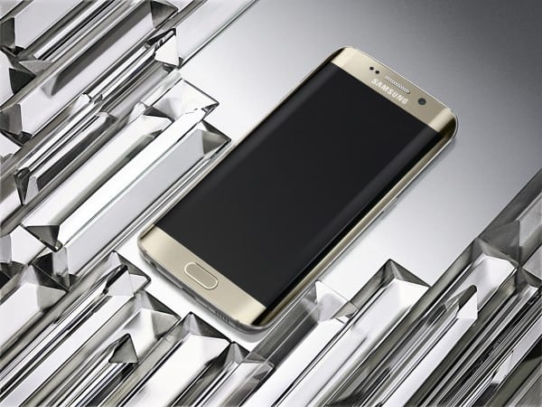 GALAXY S6 edge_Gold Platinum_Art Photo3