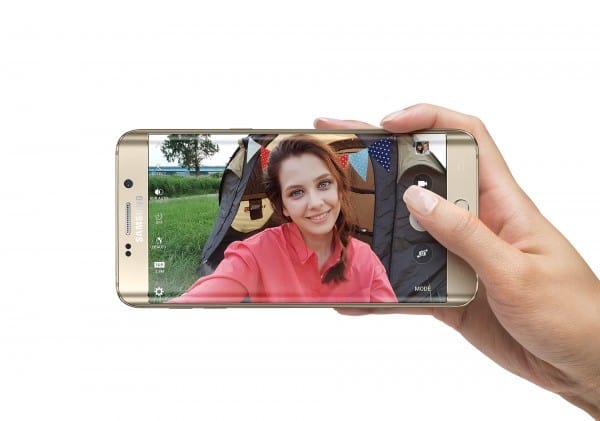 galaxy-s6-edge-plus_camera_better-selfies_selfie