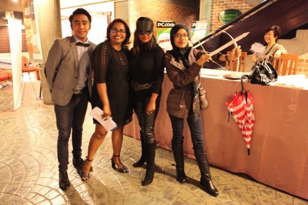 dressedup