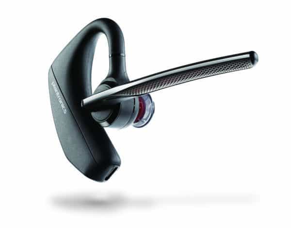Photo: The Plantronics Voyager 5200